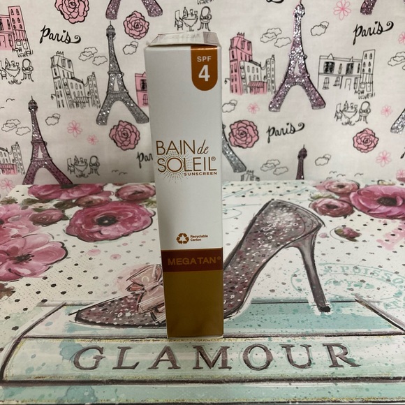 Bain de Soleil Mega Tan with Self Tanner Sunscreen SPF 4 - Picture 4 of 8